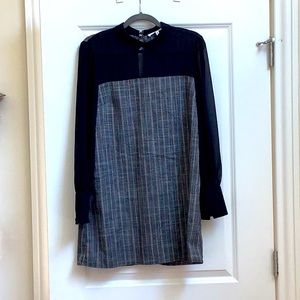 Flattering BCBGeneration dress. Size small